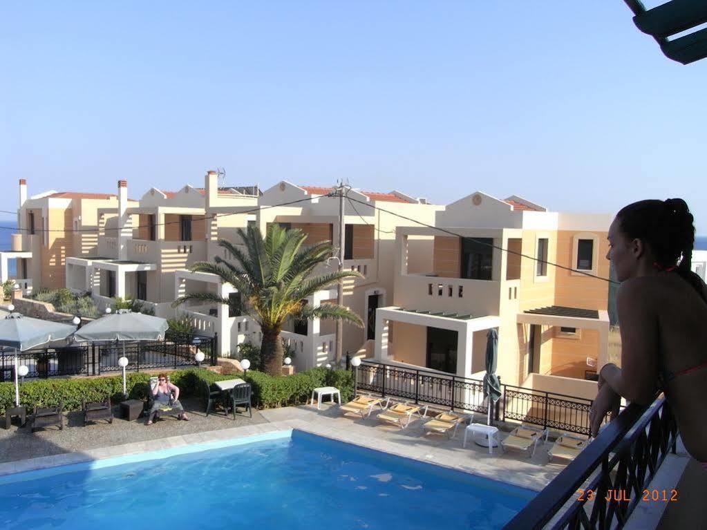 Sun Village Hotel Apartments Mégasz Limniónasz Kültér fotó
