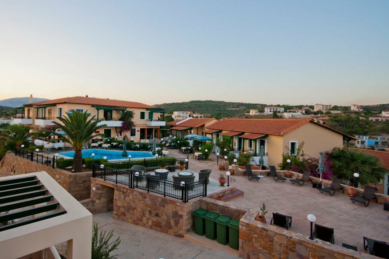 Sun Village Hotel Apartments Mégasz Limniónasz Kültér fotó